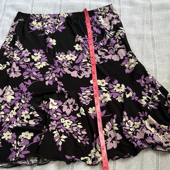 Susan Graver Black and Purple Ruffled Trumpet Skirt - Picture 7 of 8